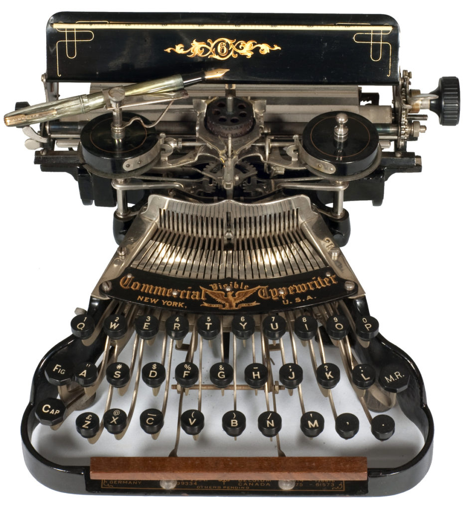 photo of a typewriter